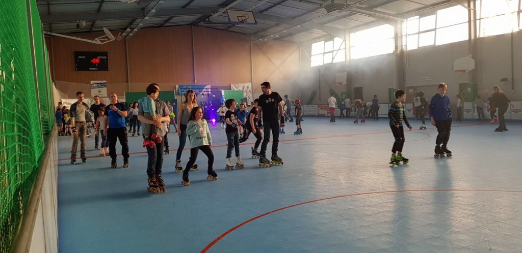 Roller disco